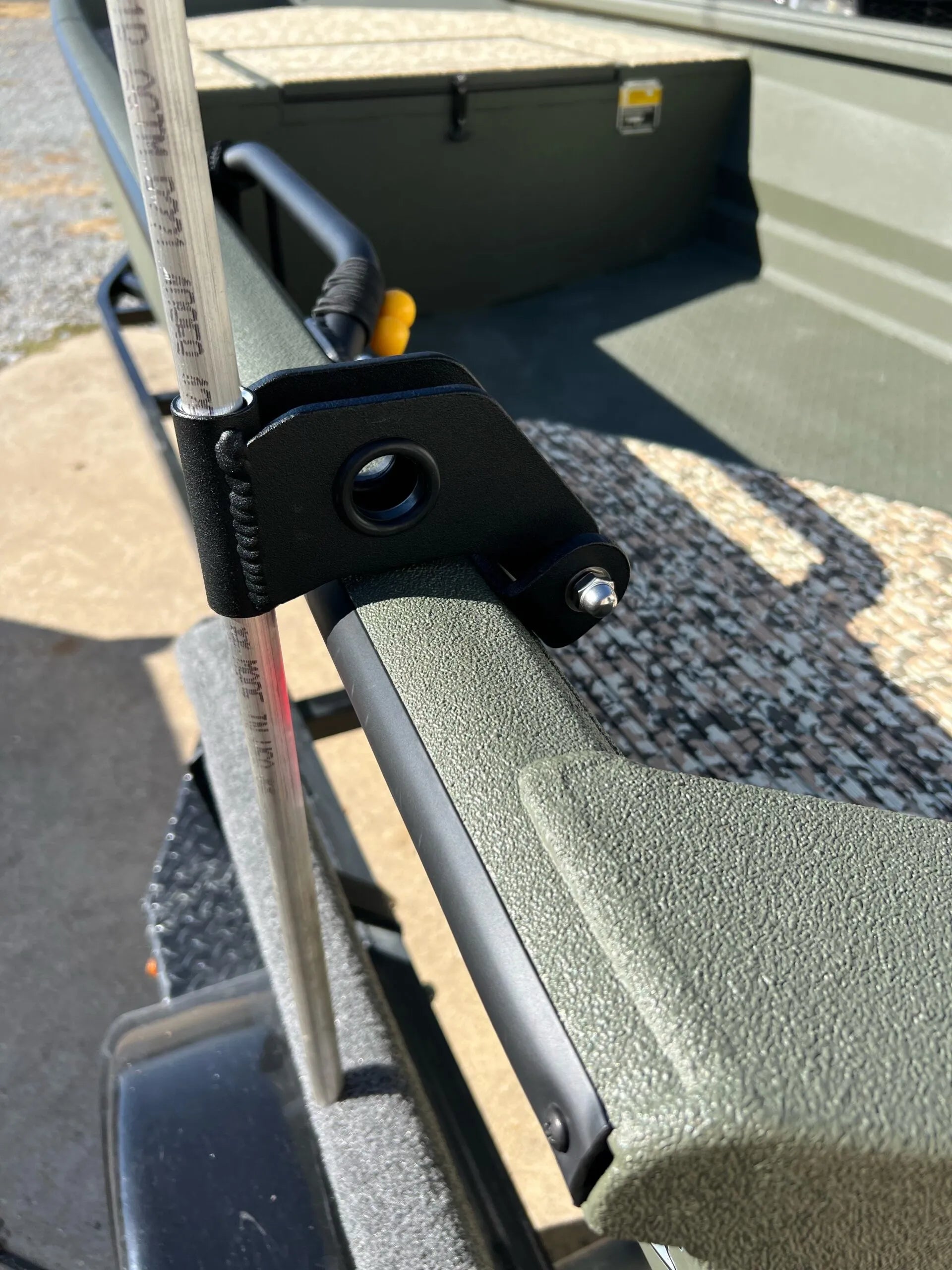 Noel Industries T-Rail Mount